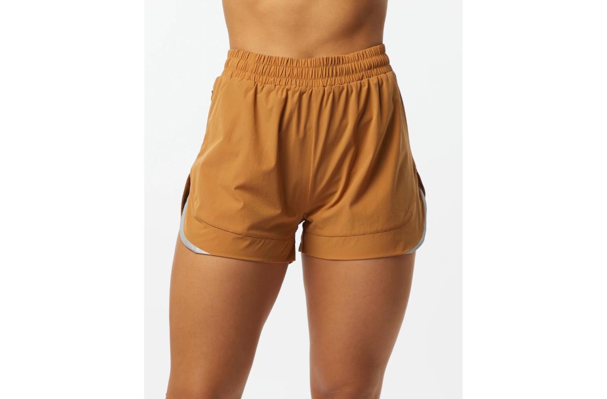 Alphalete-Stride-Short